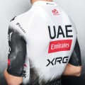 Herren UAE Team Emirates 2025 Magistrale Light Pissei trikot